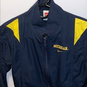 Nike windbreaker